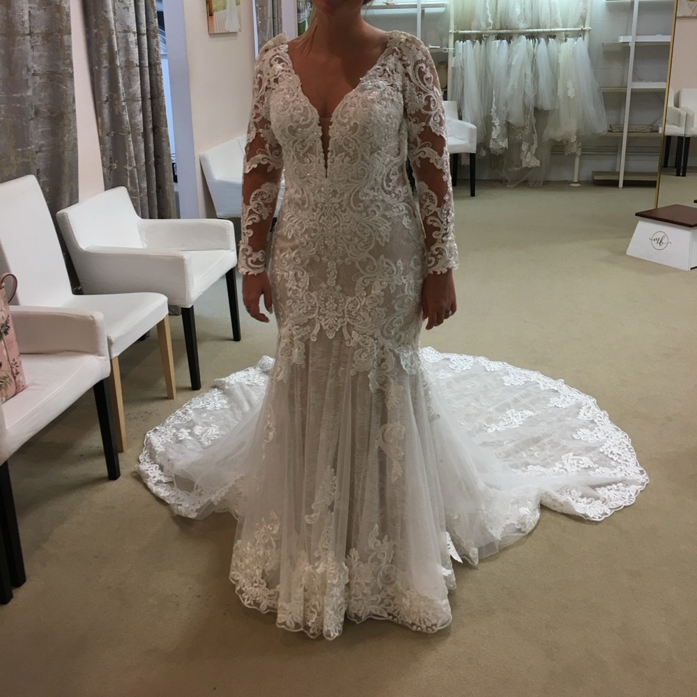 Gorgeous Essence of Australia Wedding Gown